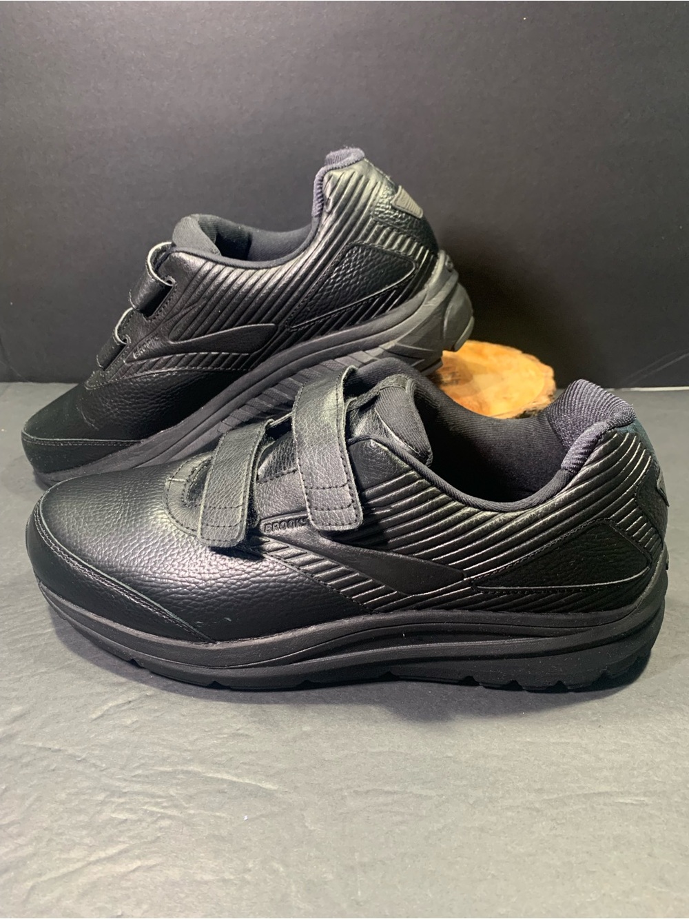 Brooks Addiction Walker V- Strap 2 Men’s Black Walking Shoes Size- 12